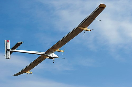 十万个为什么|飞机可以不落地吗?-北京时间