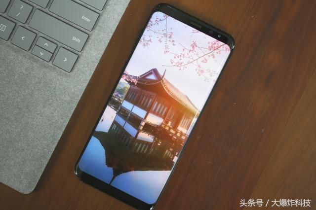 国产手机哪家强!目前口碑最好4个国产手机品牌