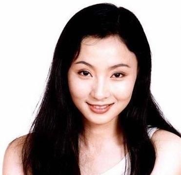 中国最年轻的女影后图片