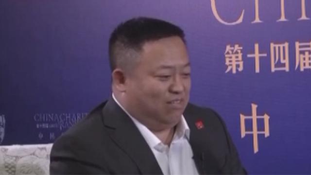 钢丝善行团发起人:慈善不是富豪的专利 钢丝善行团发起人:慈善不是富豪的专利