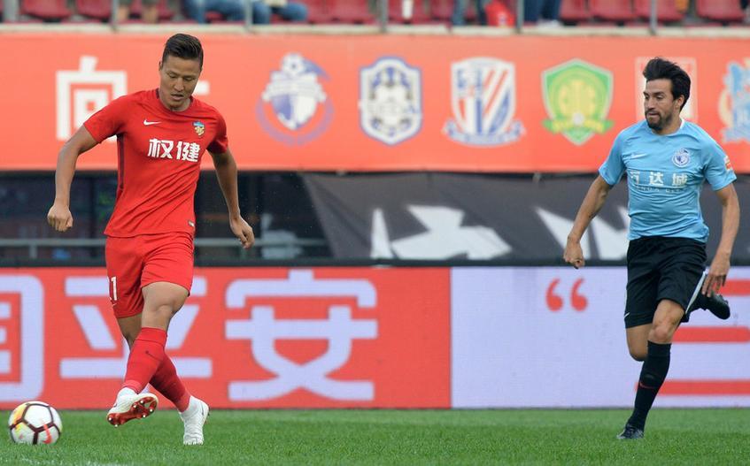 天津权健又要走一将一帅?引援工作应该参考恒