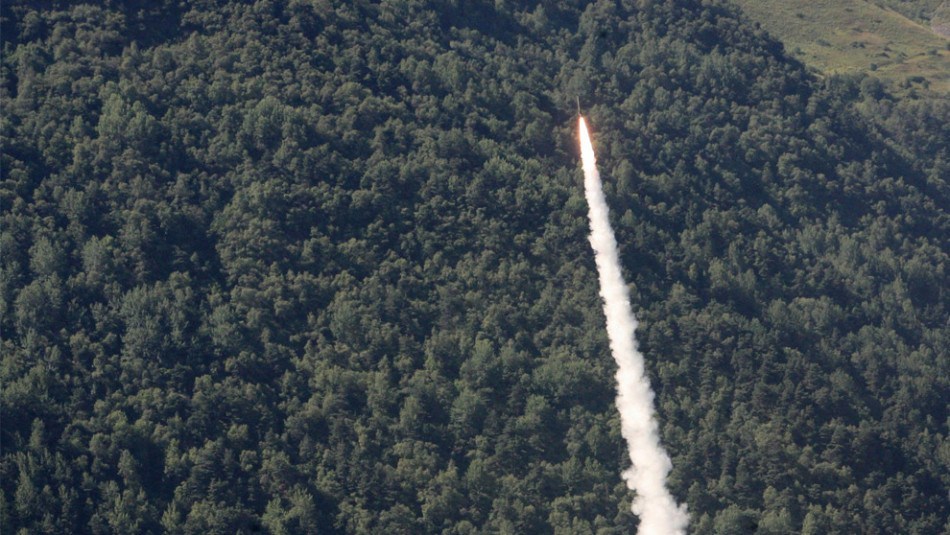 在国际各方的调停下，格鲁吉亚和俄罗斯分别于8月15日和16日在停火协议上签字，俄军于8月18日开始撤离格鲁吉亚，战争就此结束。图为空中打击。