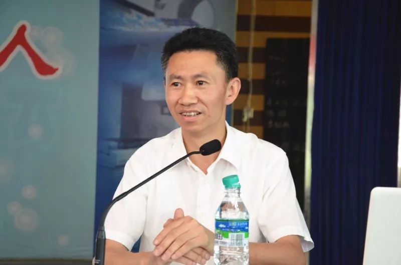 修水县第一人民医院召开菜单式轮训专题学习会