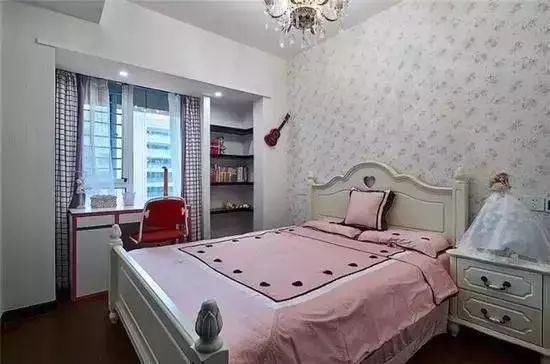 飘窗改成书桌 飘窗改成书桌