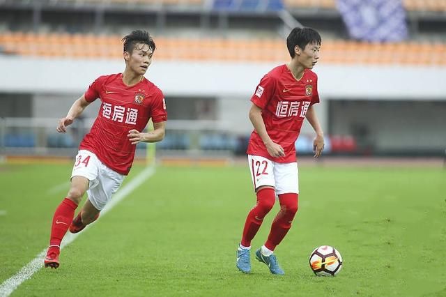 广州恒大预备队名单曝光!多名恒大足校球员入