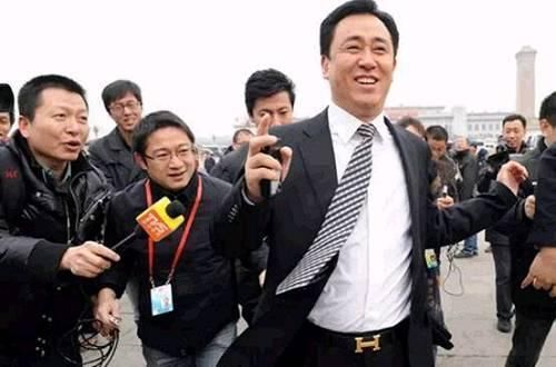 新中国首富诞生! 半年身价暴涨100亿美元, 现抢