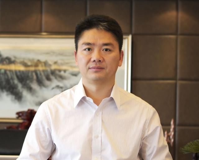 刘强东白手起家成就京东大佬
