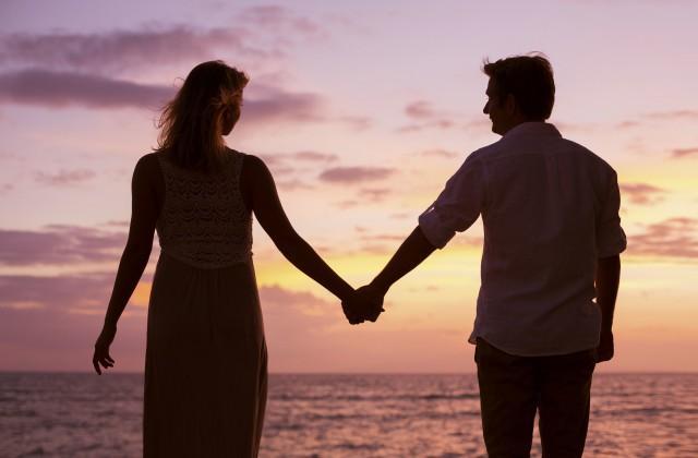 男生见到喜欢女生反应 发现这几个小细节他可