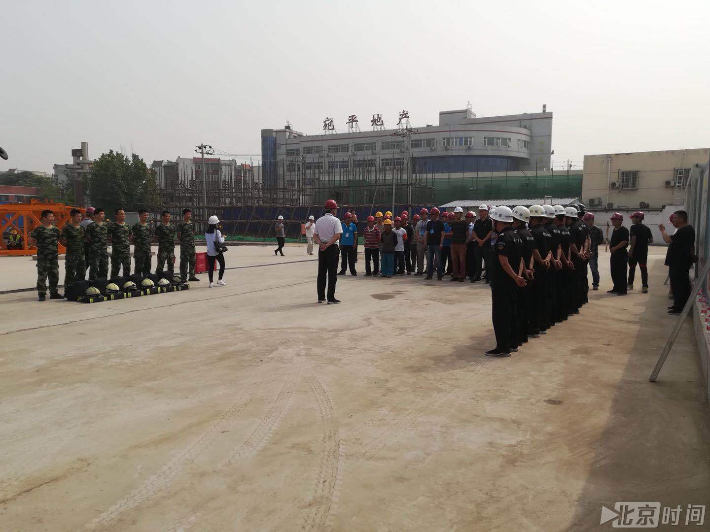 丰台区深入建筑施工工地进行消防安全检查并实