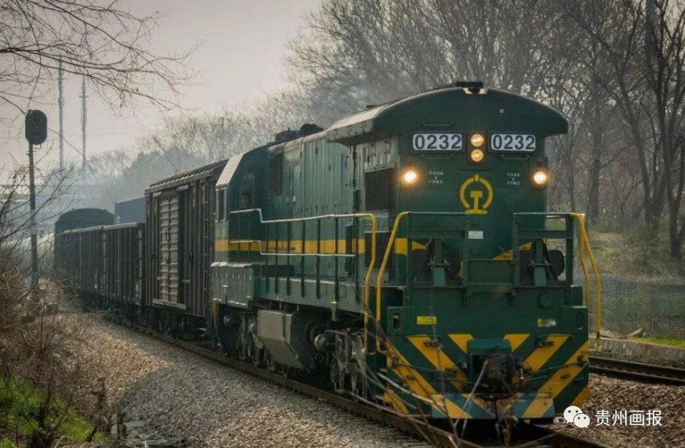 贵阳到重庆,普速列车4小时可到达,票价51.5元!