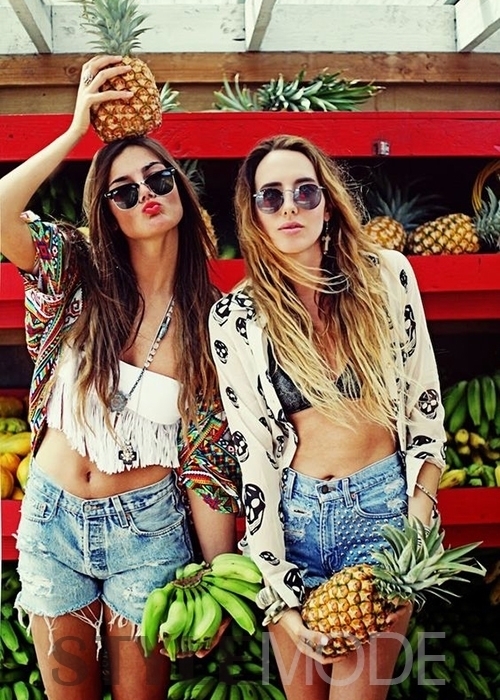 夏日海滩要够美 3款发型玩转沙滩装 夏日海滩要够美 3款发型玩转沙滩装