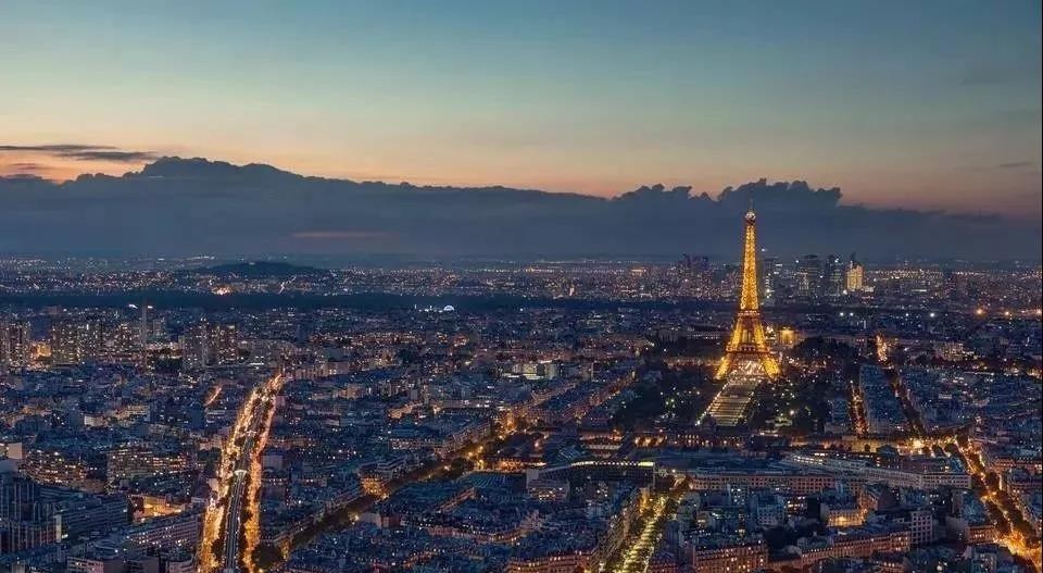 “封”行万里 不忘初心——中国&法国纪念封