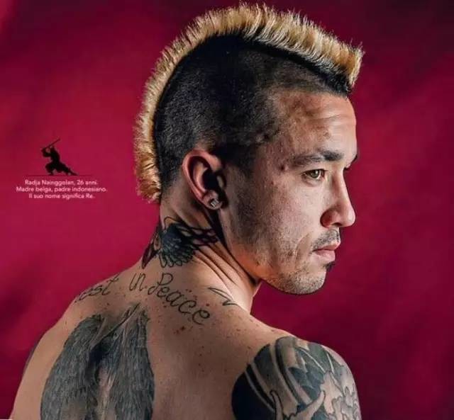 母亲是比利时人,父亲是印度尼西亚人,纳英戈兰出生于汇聚时尚和音乐的