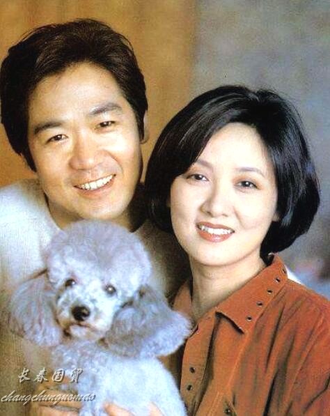 张国立邓婕13岁养女近照曝光 活泼聪明多才多艺