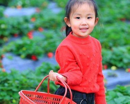 惊现|5岁女孩内裤上发黄,带女儿就医后怒斥老公