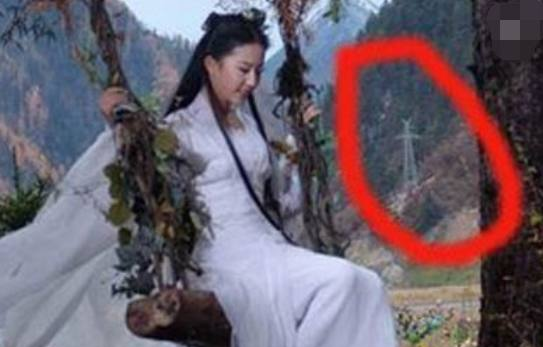 影视剧的奇葩穿帮镜头老奶奶穿越到古代捡水瓶