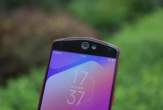 前后索尼双摄 美图T9,第一台全身美型的手机