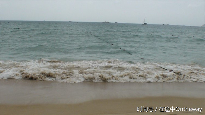 三亚,亚龙湾沙滩攻略(如何不出钱就可以进去)-