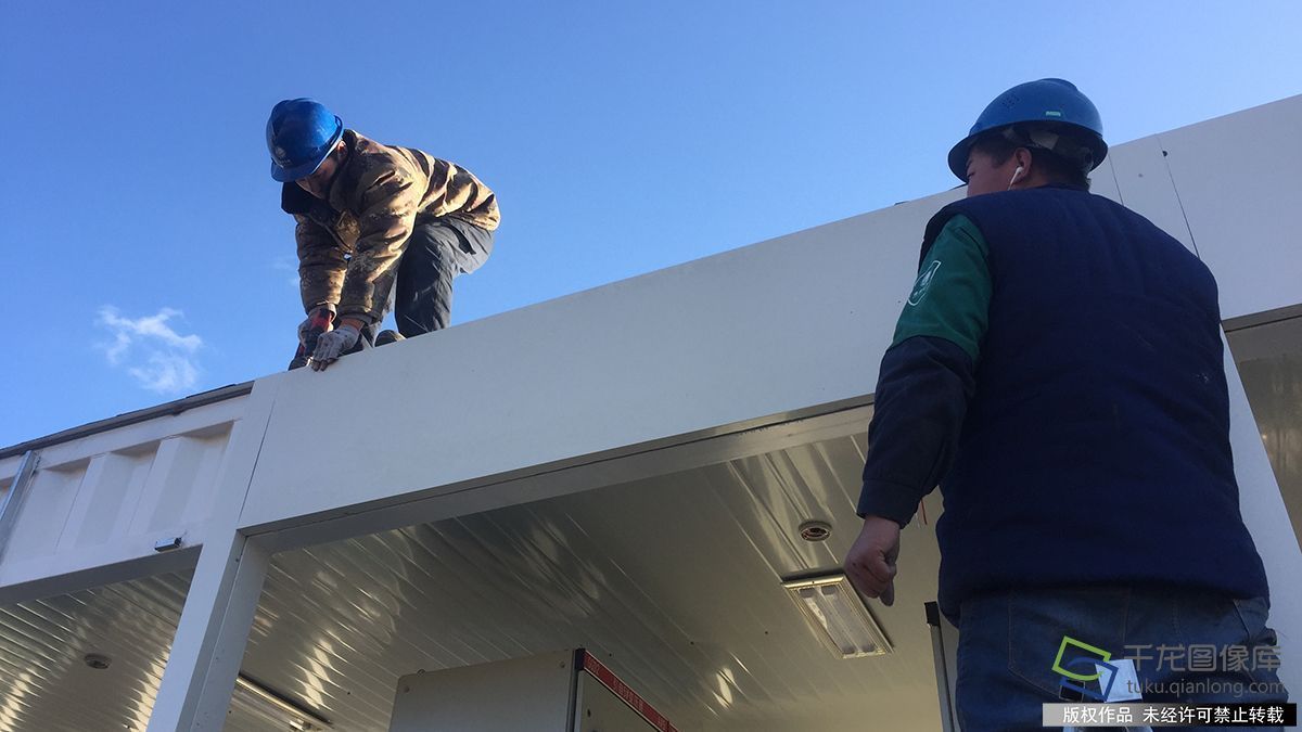 一图说|暖冬北京:迎战凛冽寒风 只为绿色出行 一图说|暖冬北京:迎战凛冽寒风 只为绿色出行