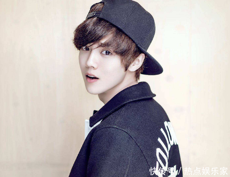 鹿晗解说世界杯足球赛,你怎么看?