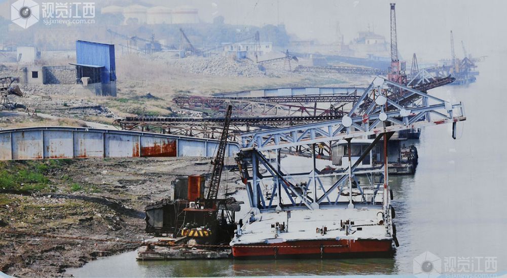 【美丽中国长江行】瑞昌拆除非法码头24座27个泊位 全面恢复最美长江岸线 【美丽中国长江行】瑞昌拆除非法码头24座27个泊位 全面恢复最美长江岸线