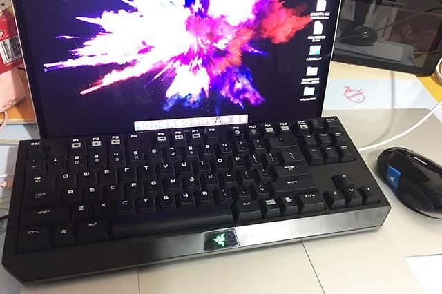 痴迷硬件改造工程师手中的程序员神器