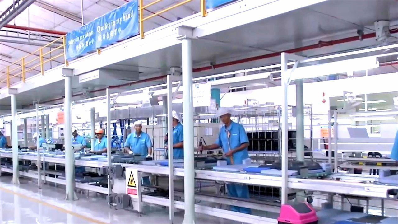 非洲人整不明白了?为什么中国人都很有钱,却还