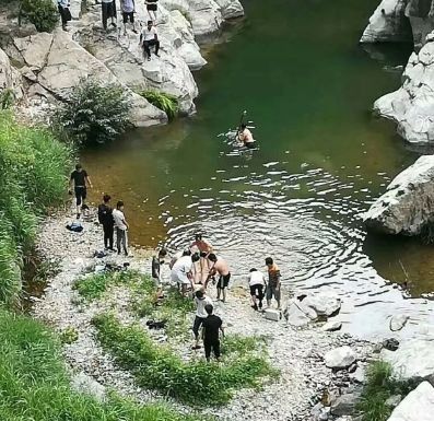 西安城区道路和停车场拟差别化收费 【7月4日