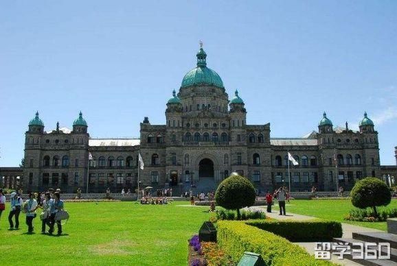 加拿大最佳公立大学排名