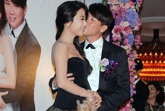 明星婚礼礼金有多少?黄晓明装满4个保险箱,而