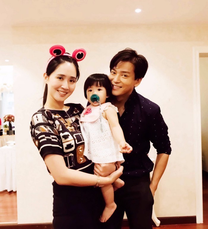 高颜值星二代！陈晓东女儿周岁宴正面照曝光