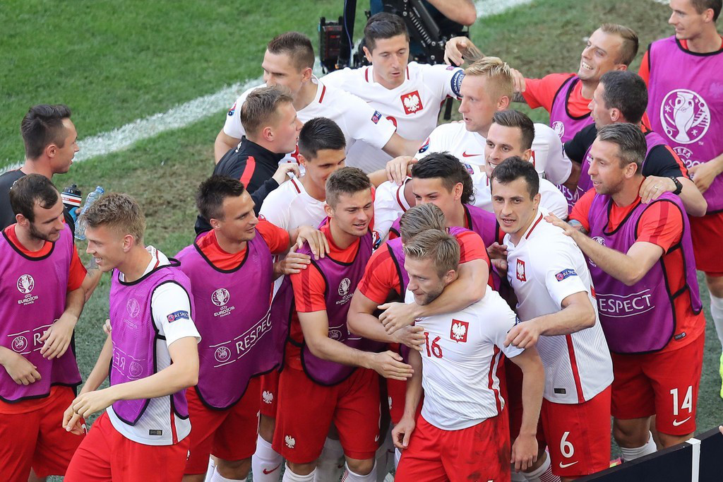 乌克兰队欧洲杯_乌克兰和德国足球比赛_欧洲杯德国对乌克兰