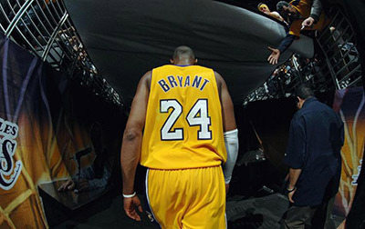 评论:科比退役恐令收视率下降 单打球风或终结