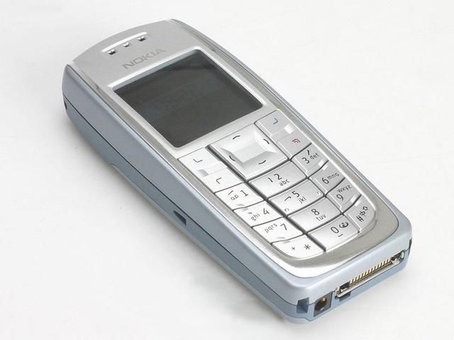 诺基亚情怀回归,香蕉机再度上市,网友:支持