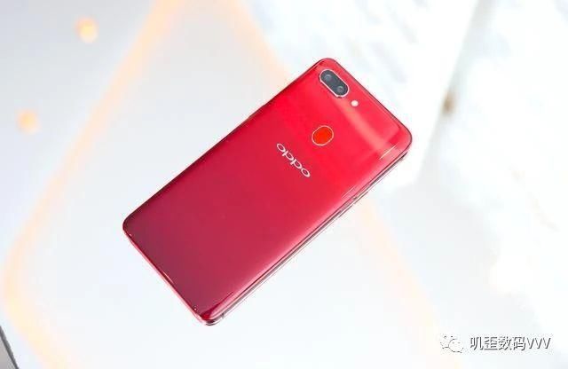 3299元的OPPO R15梦境红到底怎样?2个月真