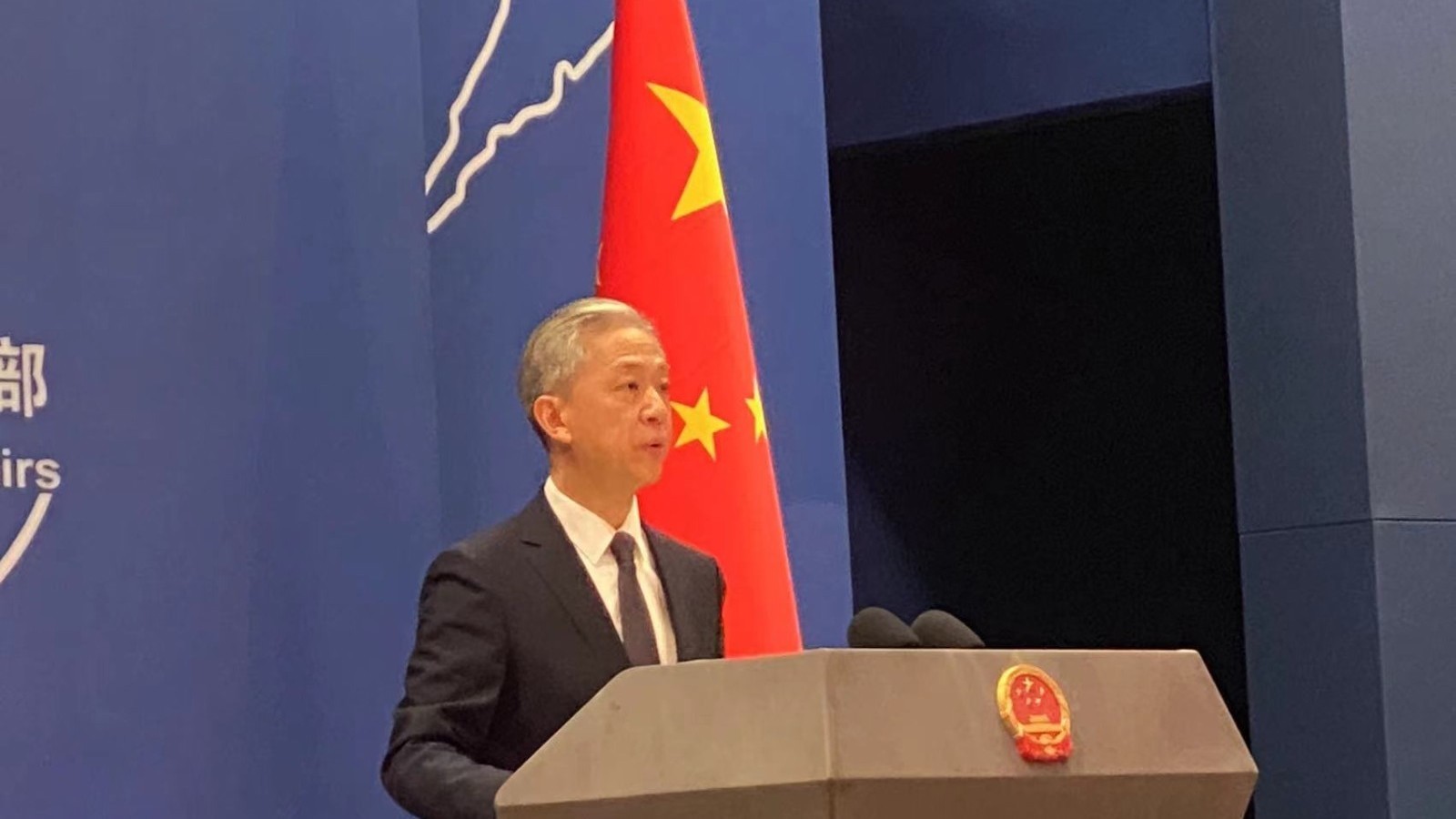 俄外长称中俄关系正处于历史最好时期 外交部回应