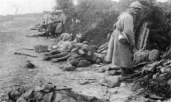 凡尔登战役德军最后的赌注,被一发神奇的炮弹打得灰飞烟灭!