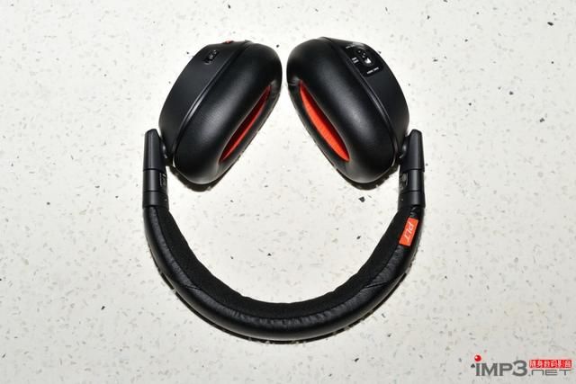 真正的耳机多面手,缤特力无线降噪耳机VOYAG