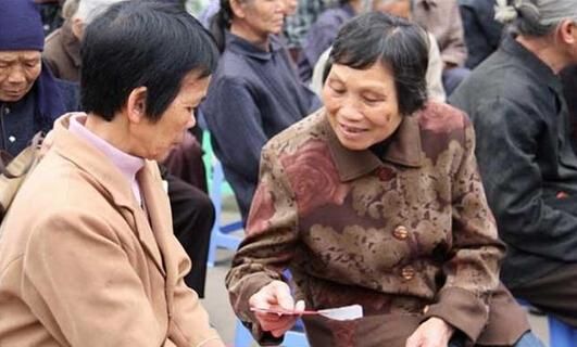 2017年农民福利新政策,农村养老金是多少?