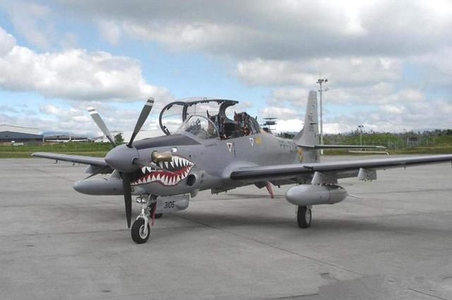 世界上仅存的螺旋桨战斗机,出色的表现让使用