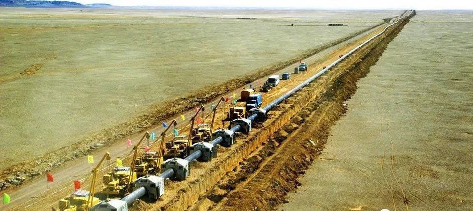 央视动用16架飞机航拍新疆南北,一经公布惊艳