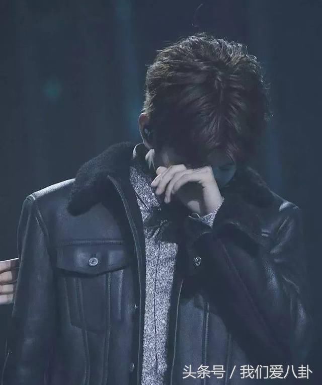 TFBOYS哭的瞬间 王俊凯哭到哽咽,王源强忍泪