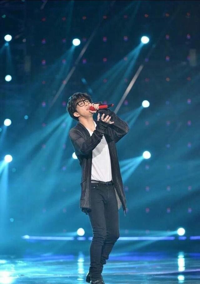 薛之谦竟然上央视我晚上春晚,仍未被封杀?