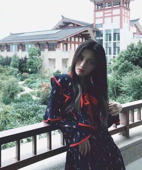 叹云兮《芸汐传》播出第三天两亿多播放量,网