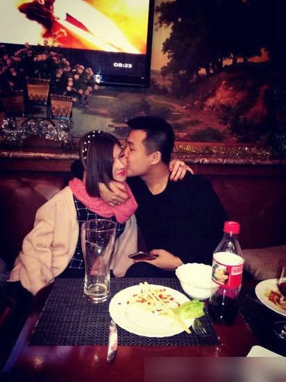 中国小伙娶洋媳妇:不花钱还挣钱