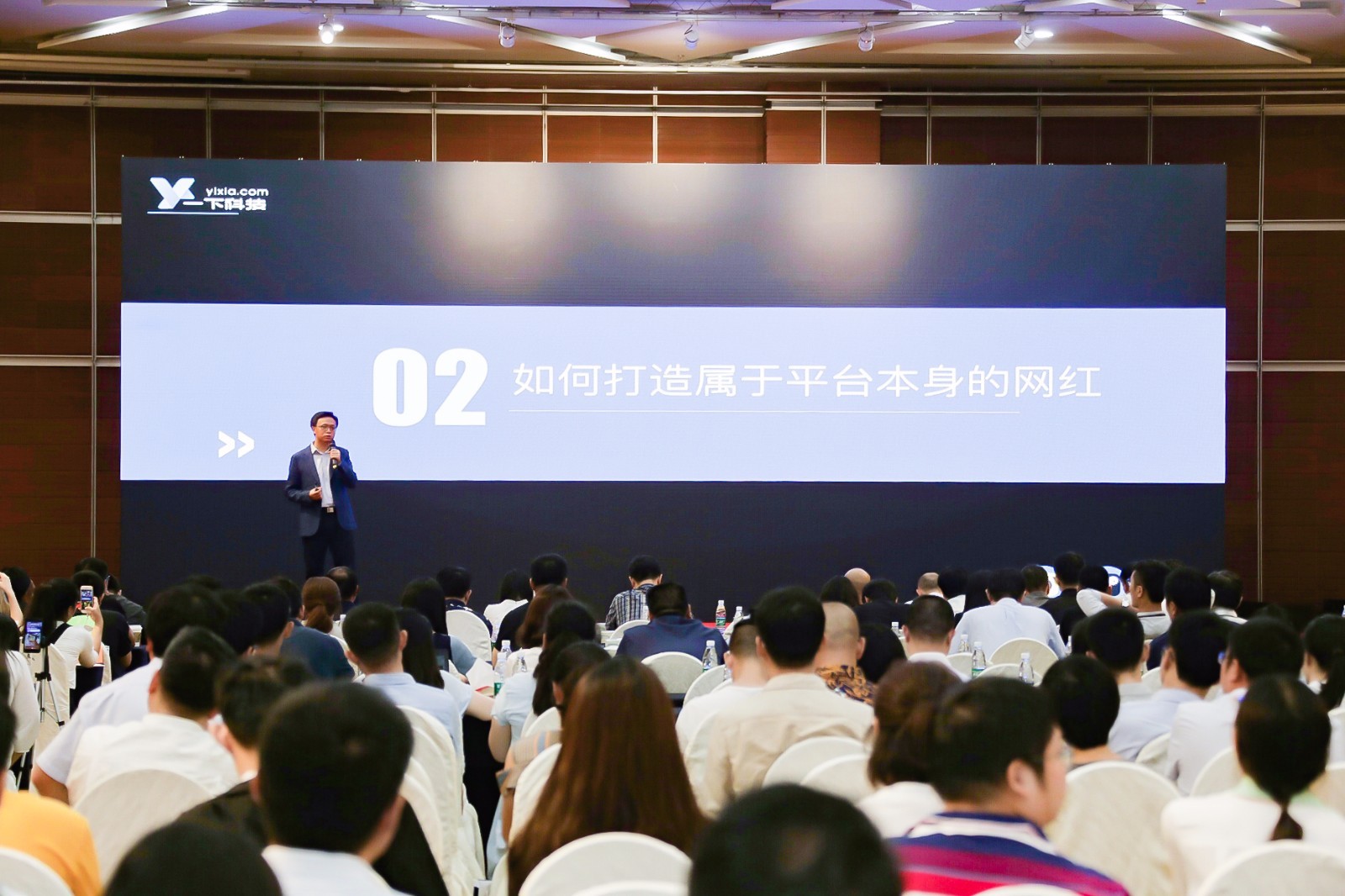 国内排名前50直播平台出炉 揭露网络主播真实