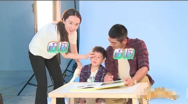 霍思燕执著于搓出嗯哼的双眼皮,孙俪也自曝高