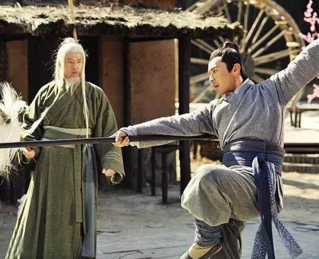 此人是姜维后人,真正的大宋第一高手,徒弟个个是绝世高手