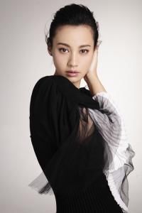 唐嫣微博发言:再见萧清!你好杨雪《无名侦探》