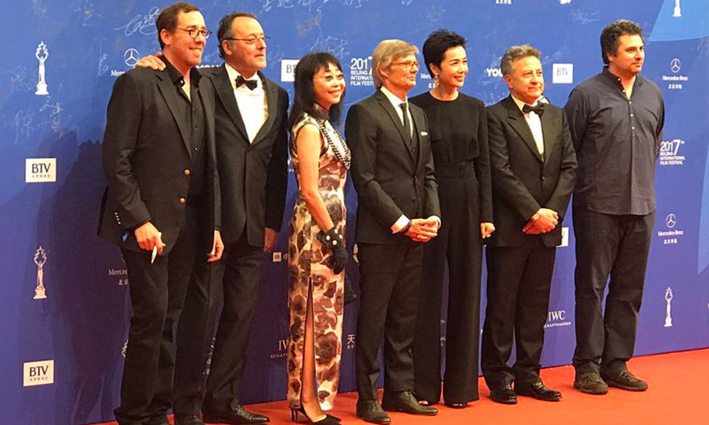 评委团成员重磅登场。比利·奥古斯特、蒋雯丽、拉杜·裘德、 张婉婷、 保罗·德尔布洛科、罗伯·明可夫、 让·雷诺闪耀全场。 